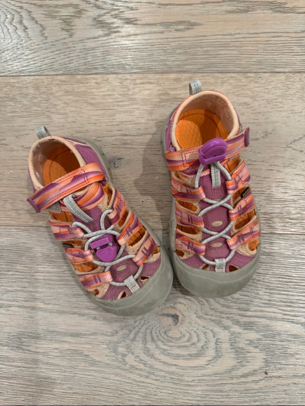 Keen Kids Pink & Orange Closed-Toe Sandals water shoes Comfortable Play Shoes 11